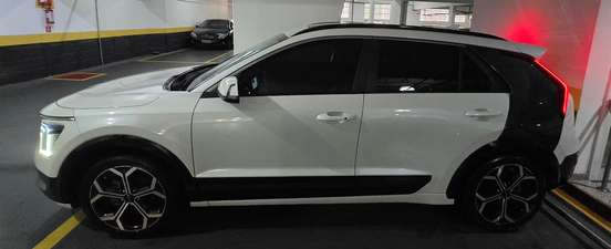 KIA-NIRO-2023