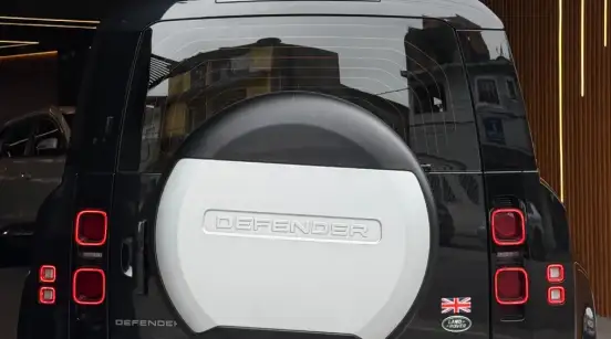 LAND ROVER-DEFENDER-2022