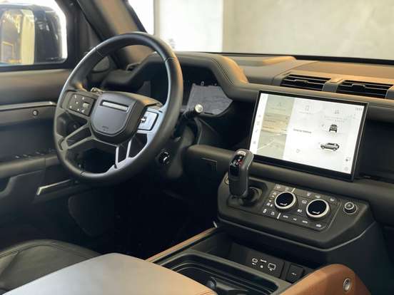 LAND ROVER-DEFENDER-2022