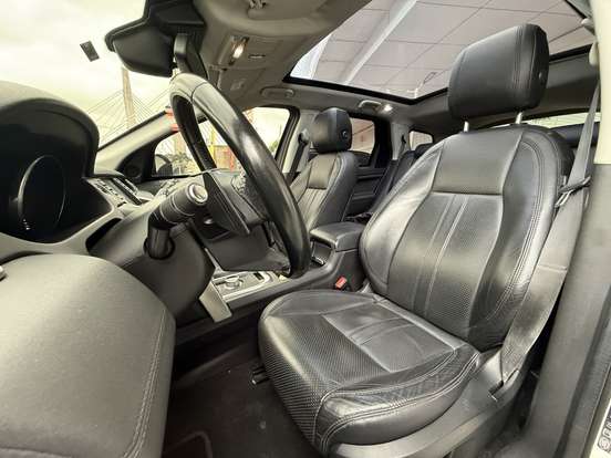 LAND ROVER-DISCOVERY SPORT-2016