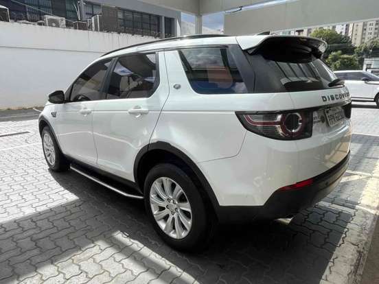 LAND ROVER-DISCOVERY SPORT-2.0 16V SI4 TURBO GASOLINA SE 4P AUTOMÁTICO LAND ROVER-DISCOVERY SPORT-2017