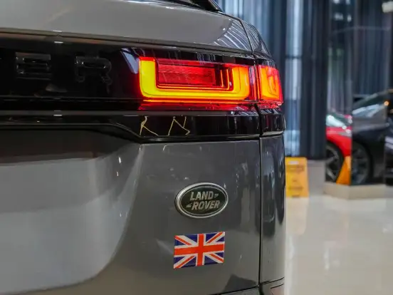 LAND ROVER-RANGE ROVER VELAR-2.0 P400E PHEV R-DYNAMIC HSE AUTOMÁTICO LAND ROVER-RANGE ROVER VELAR-2023