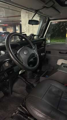 LAND ROVER-DEFENDER-2001