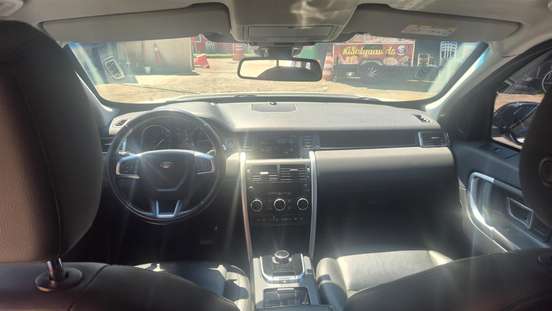 LAND ROVER-DISCOVERY SPORT-2018