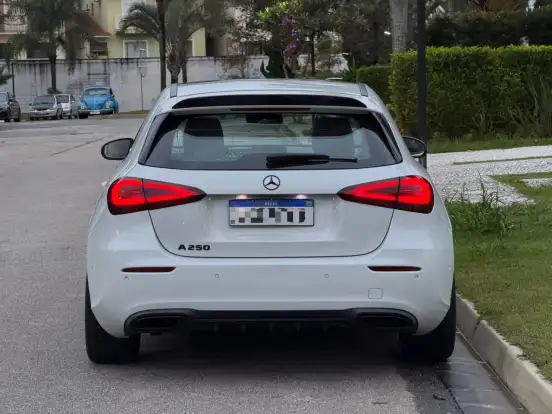 MERCEDES-BENZ-A 250-2018