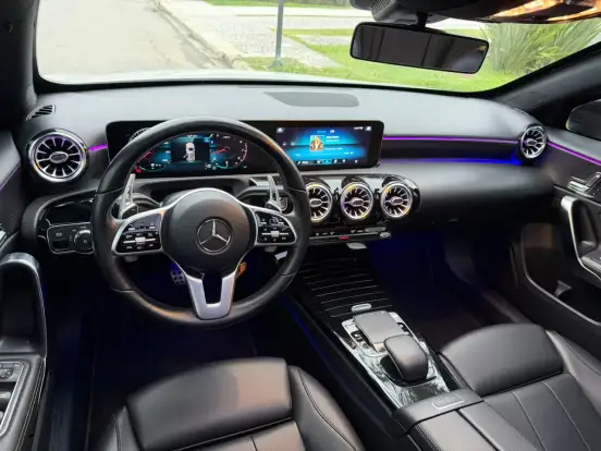 MERCEDES-BENZ-A 250-2018