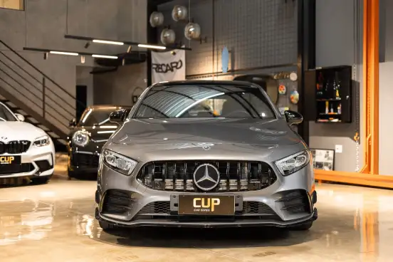 MERCEDES-BENZ-A 35 AMG-2019