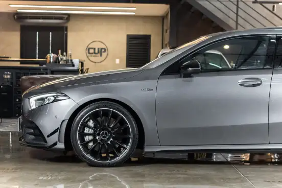 MERCEDES-BENZ-A 35 AMG-2019