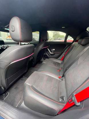 MERCEDES-BENZ-A 35 AMG-2021