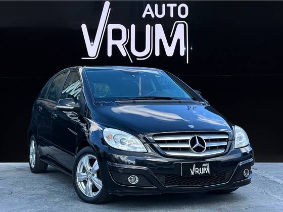 MERCEDES-BENZ B 180 1.7 8V GASOLINA 4P AUTOMÁTICO