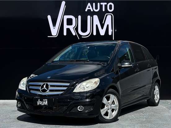 MERCEDES-BENZ-B 180-1.7 8V GASOLINA 4P AUTOMÁTICO MERCEDES-BENZ-B 180-2010
