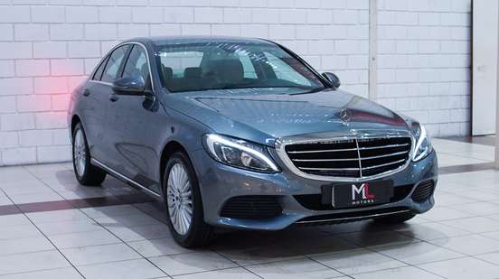 MERCEDES-BENZ-C 180-1.6 CGI 16V TURBO FLEX 4P AUTOMÁTICO MERCEDES-BENZ-C 180-2017
