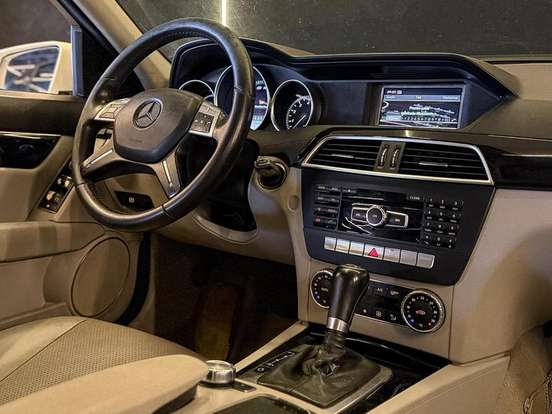 MERCEDES-BENZ-C 180-1.6 CGI CLASSIC 16V TURBO GASOLINA 4P AUTOMÁTICO MERCEDES-BENZ-C 180-2012