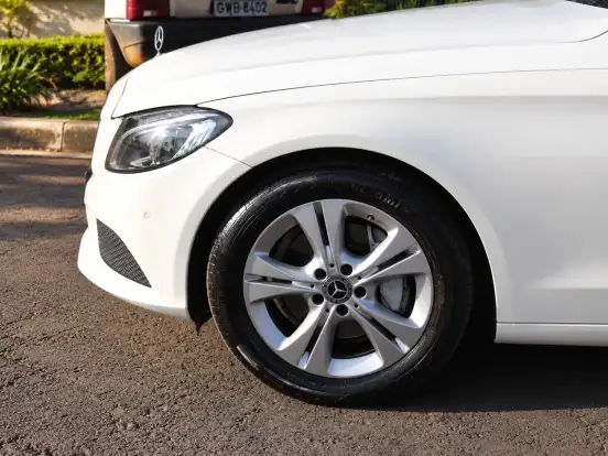 MERCEDES-BENZ-C 250-2.0 CGI GASOLINA AVANTGARDE 9G-TRONIC MERCEDES-BENZ-C 250-2017