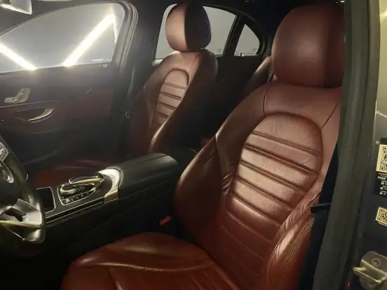 MERCEDES-BENZ-C 300-2019