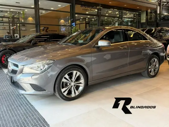MERCEDES-BENZ CLA 200 1.6 VISION 16V FLEX 4P AUTOMÁTICO