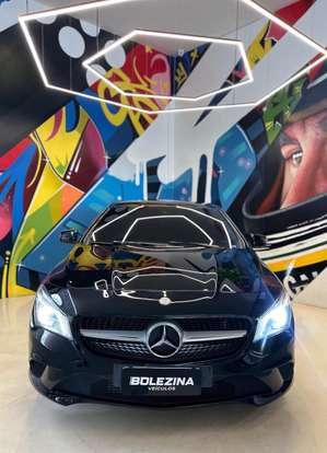 MERCEDES-BENZ-CLA 200-2016