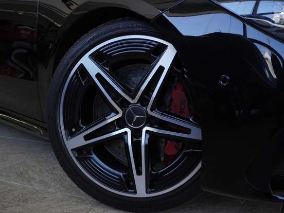 MERCEDES-BENZ-CLA 35 AMG-2024