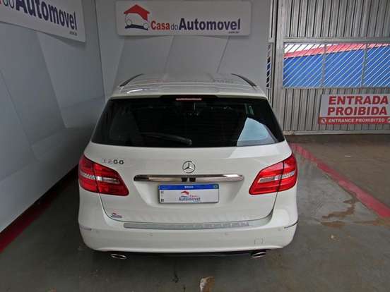 MERCEDES-BENZ-CLASSE A-1.6 200 TURBO URBAN GASOLINA 4P AUTOMATIZADO MERCEDES-BENZ-CLASSE A-2013
