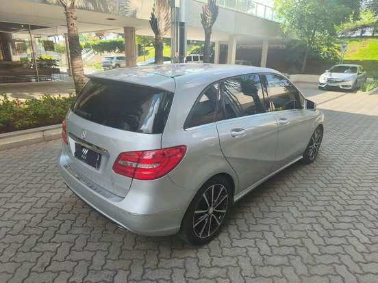 MERCEDES-BENZ-CLASSE A-2014