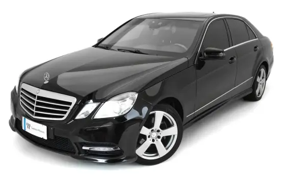 Mercedes-Benz E 250 1.8 CGI Avantgarde 16V Gasolina 4P Automático