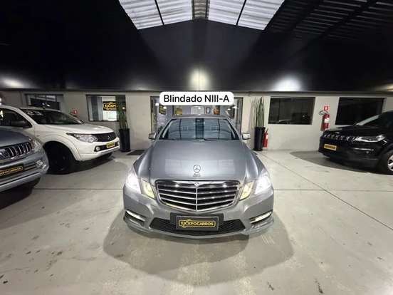 MERCEDES-BENZ-E 500-2012