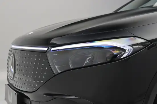 MERCEDES-BENZ-EQA 250-2024