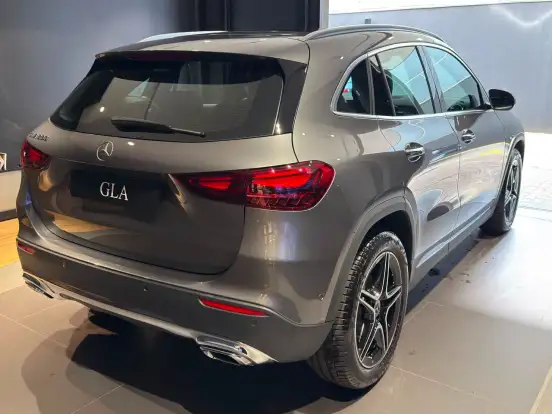 MERCEDES-BENZ-GLA 200-1.3 MHEV PROGRESSIVE 7G-DCT MERCEDES-BENZ-GLA 200-2026