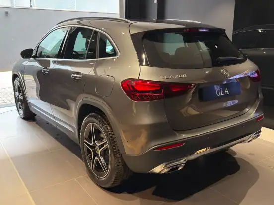 MERCEDES-BENZ-GLA 200-1.3 MHEV PROGRESSIVE 7G-DCT MERCEDES-BENZ-GLA 200-2026