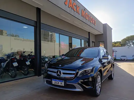 MERCEDES-BENZ-GLA 200-1.6 CGI ADVANCE 16V TURBO FLEX 4P AUTOMÁTICO MERCEDES-BENZ-GLA 200-2015