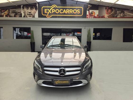 MERCEDES-BENZ GLA 200 1.6 CGI ADVANCE 16V TURBO FLEX 4P AUTOMÁTICO
