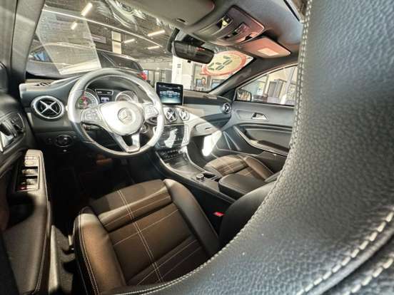 MERCEDES-BENZ-GLA 200-1.6 CGI ADVANCE 16V TURBO FLEX 4P AUTOMÁTICO MERCEDES-BENZ-GLA 200-2015