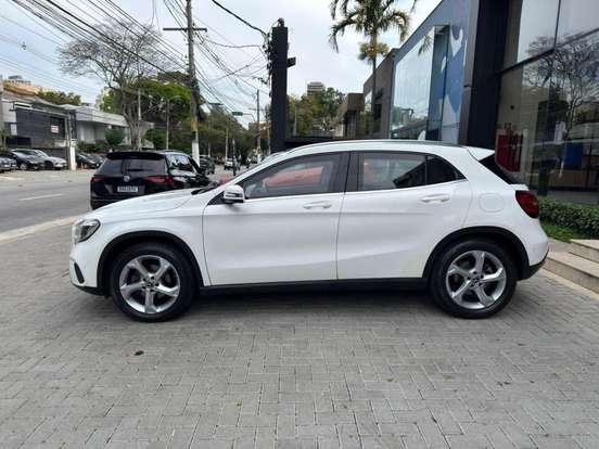 MERCEDES-BENZ-GLA 200-1.6 CGI FLEX ENDURO 7G-DCT MERCEDES-BENZ-GLA 200-2019