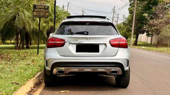 MERCEDES-BENZ-GLA 250-2019
