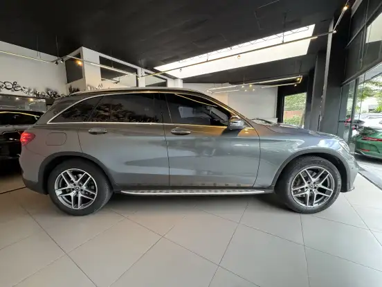 MERCEDES-BENZ-GLC 250-2018