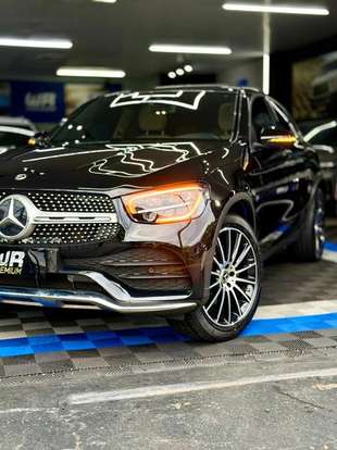 MERCEDES-BENZ-GLC 300-2020