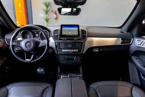 MERCEDES-BENZ-GLE 400-2018