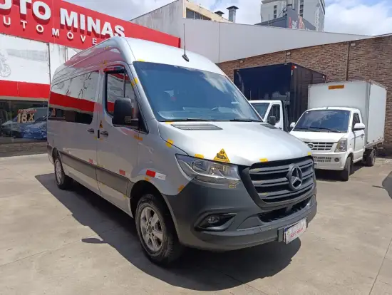 MERCEDES-BENZ-SPRINTER-2024