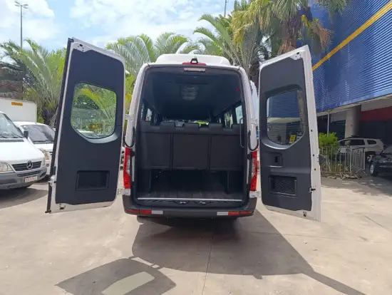 MERCEDES-BENZ-SPRINTER-2025