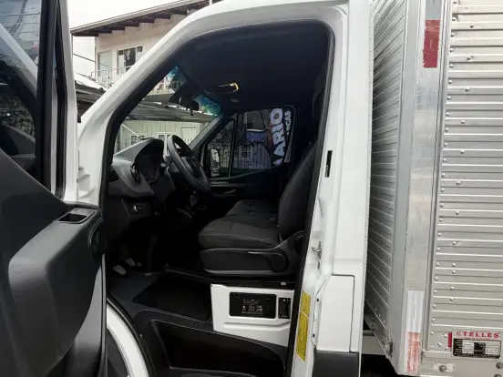 MERCEDES-BENZ-SPRINTER-2022