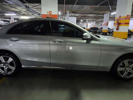 MERCEDES-BENZ-C 200-2.0 CGI AVANTGARDE 16V GASOLINA 4P AUTOMÁTICO MERCEDES-BENZ-C 200-2015