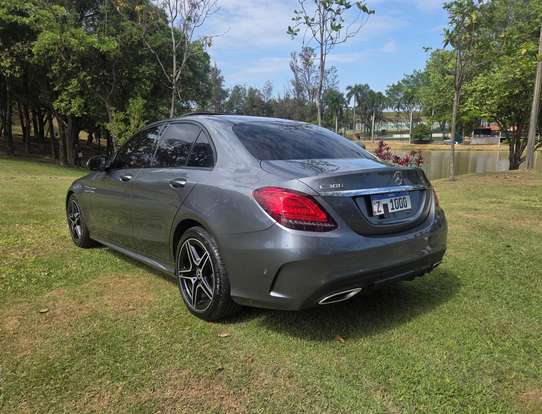 MERCEDES-BENZ-C 300-2019