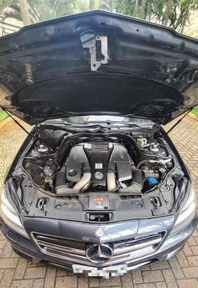 MERCEDES-BENZ-CLS 63 AMG-2012