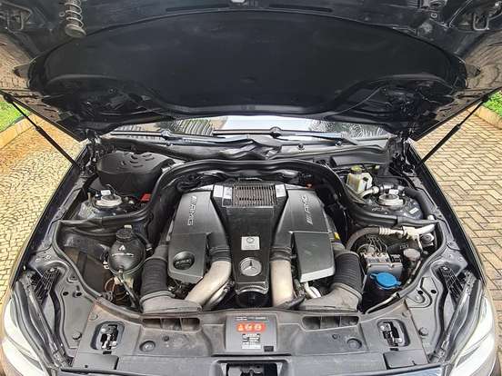 MERCEDES-BENZ-CLS 63 AMG-5.5 V8 TURBO GASOLINA 4P AUTOMÁTICO MERCEDES-BENZ-CLS 63 AMG-2012