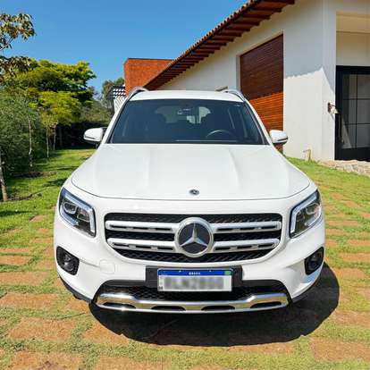 MERCEDES-BENZ-GLB 200-2021