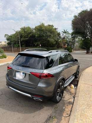 MERCEDES-BENZ-GLE 400d-2022