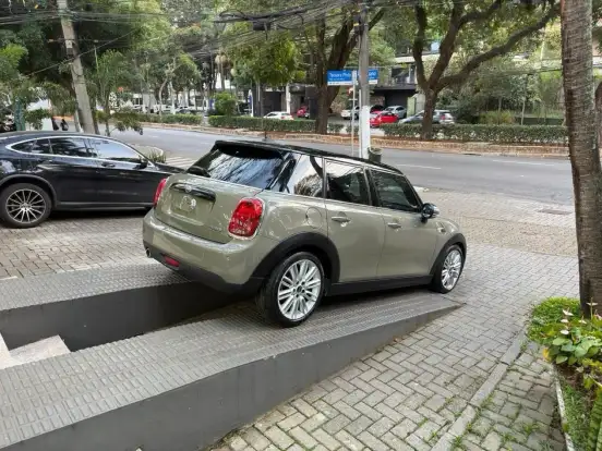 MINI-COOPER-1.5 12V TWINPOWER GASOLINA 4P STEPTRONIC MINI-COOPER-2018