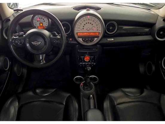 MINI-COOPER-2011