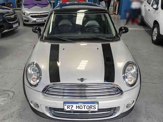 MINI-COOPER-2011