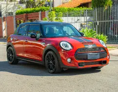 MINI COOPER 2.0 JOHN COOPER WORKS 16V TURBO GASOLINA 2P AUTOMATICO MINI COOPER 2.0 JOHN COOPER WORKS 16V TURBO GASOLINA 2P AUTOMATICO